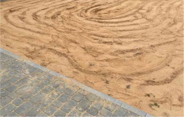 Выравнивание дачной территории с осушением участка песком в Мытищинский район, Юдино.